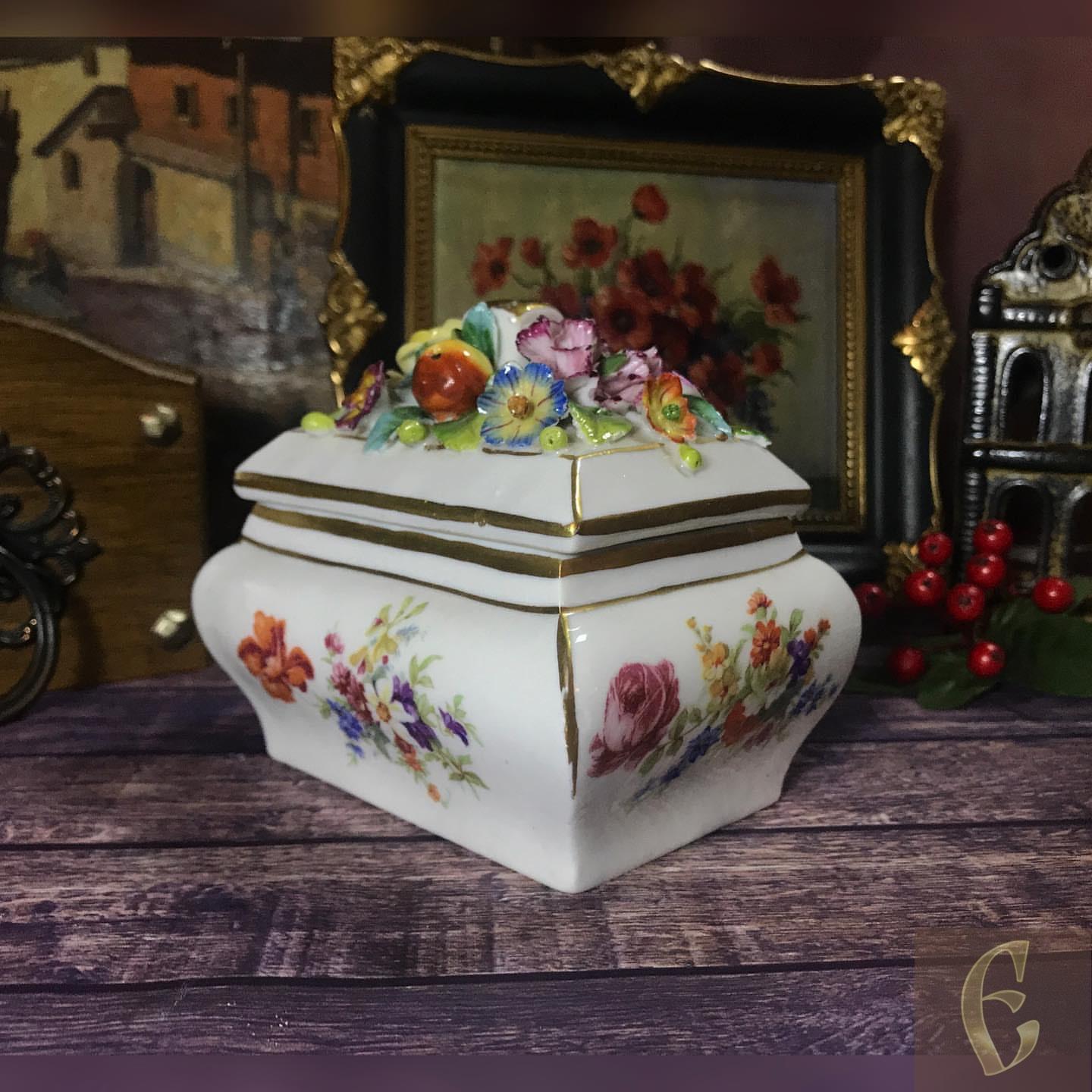 Шкатулочка Sitzendorf — изображение 3