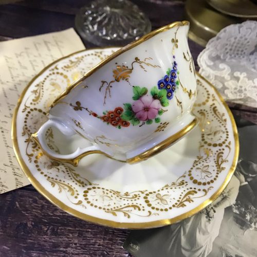 Старинная чайная пара