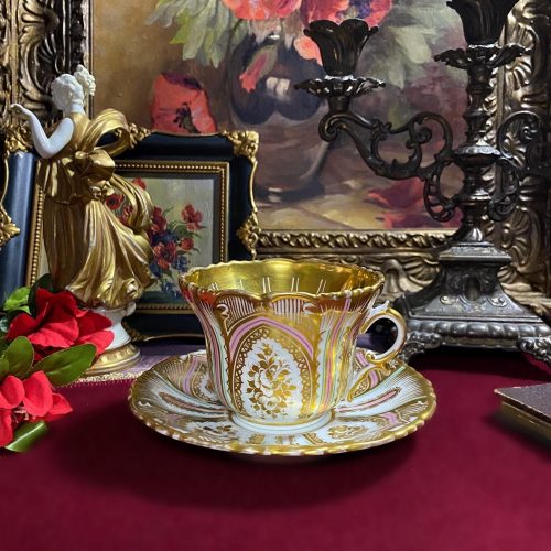 Старинная чайная пара