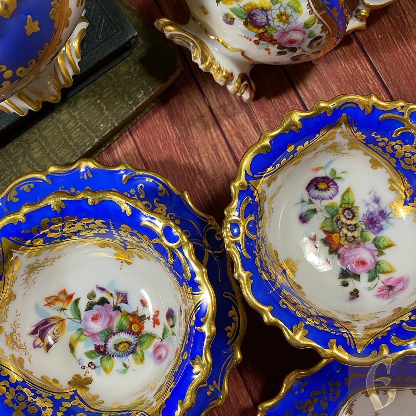 Старинный сервиз — изображение 10