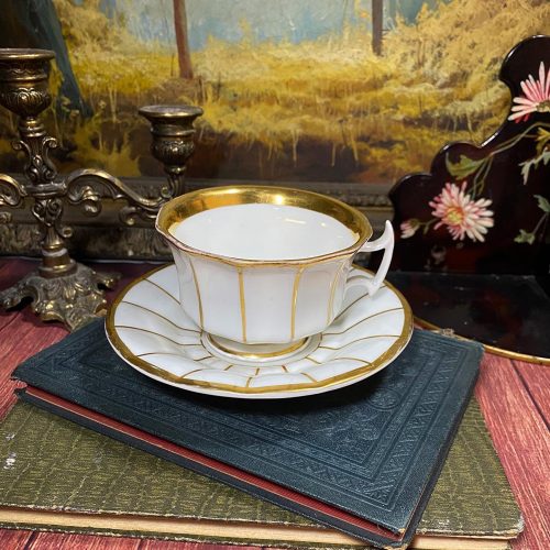 Старинная чайная пара